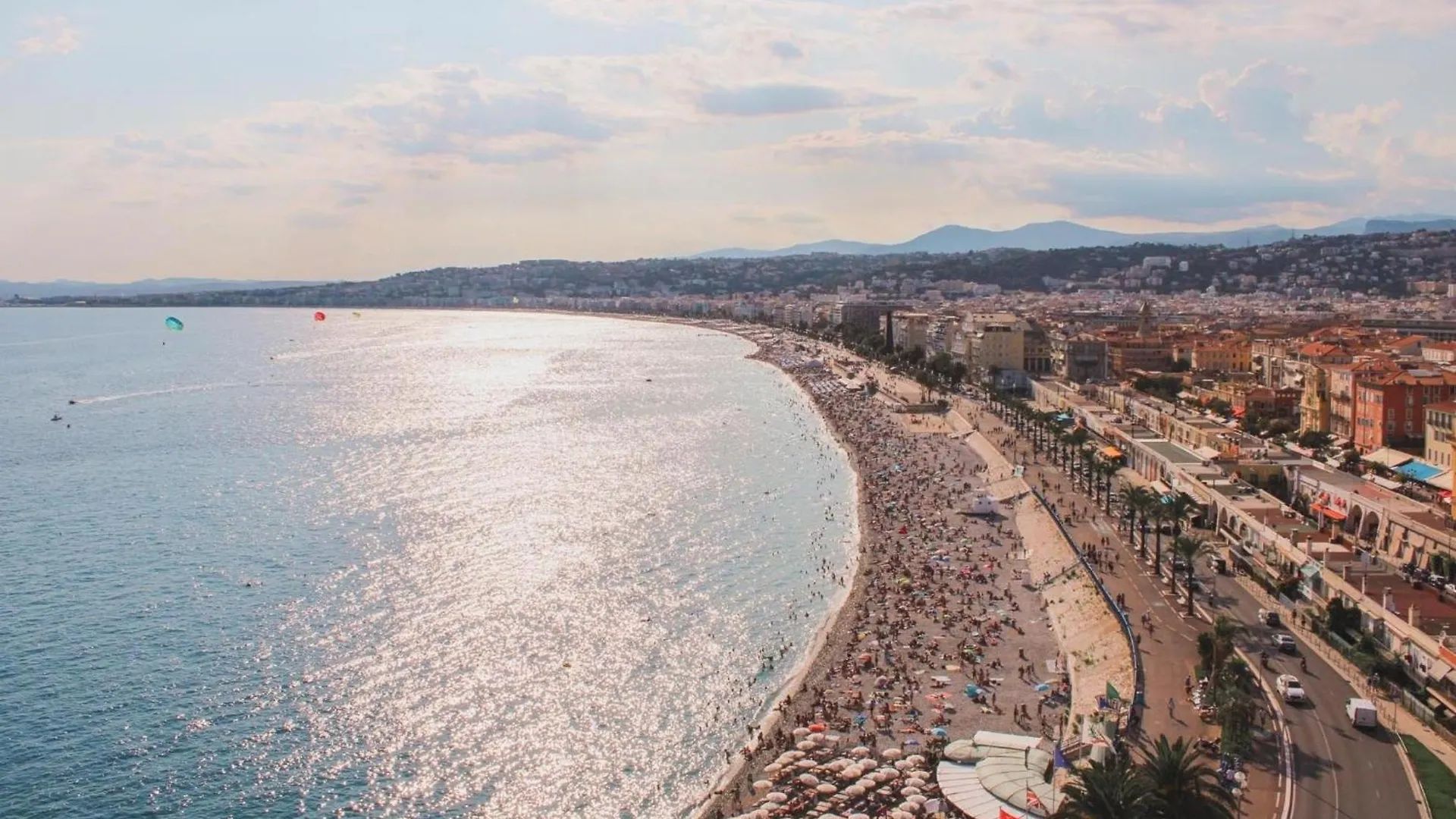 New!Chic Oasis Apt, Heart Of Nice, Family Friendly, Walking To The Beach! 0*, 니스